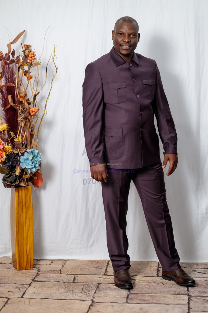 Classic Black Wool Kaunda Suit – Long Sleeve