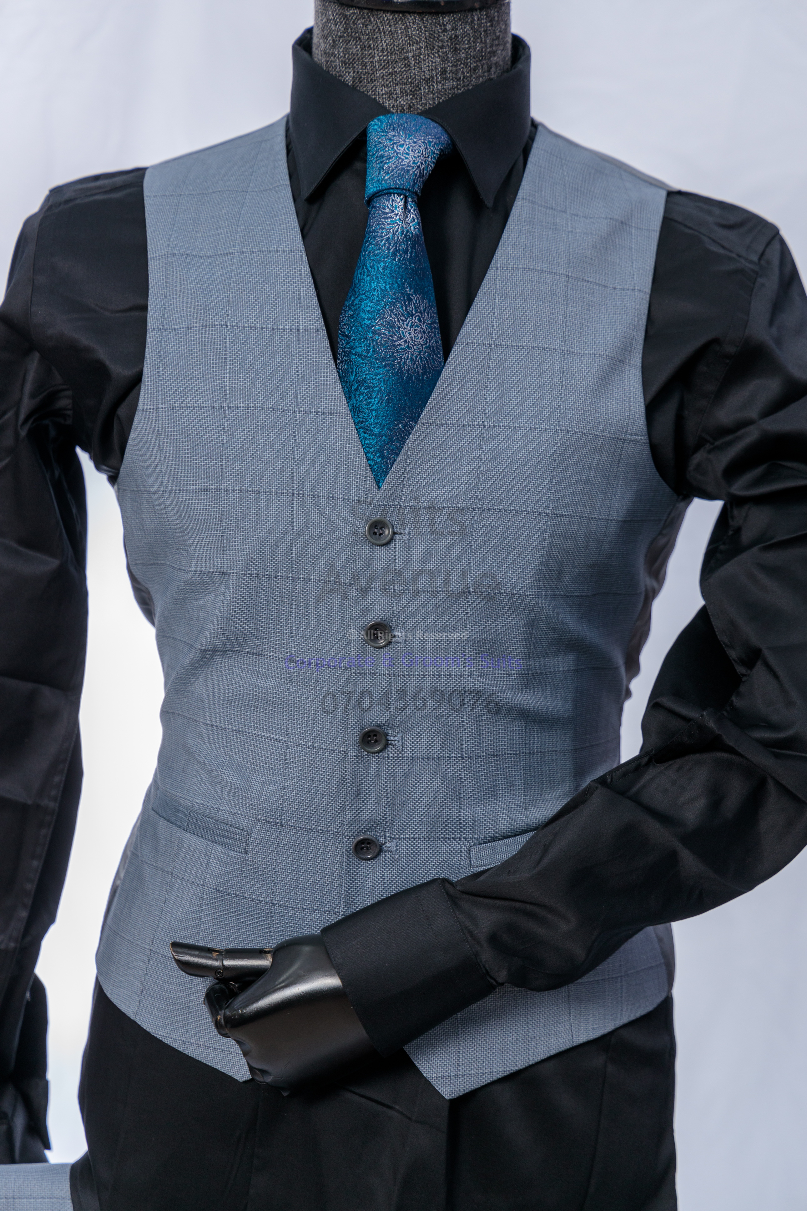 Charcoal Wool Suit Men: Elevate Your Kampala Style — Part 3