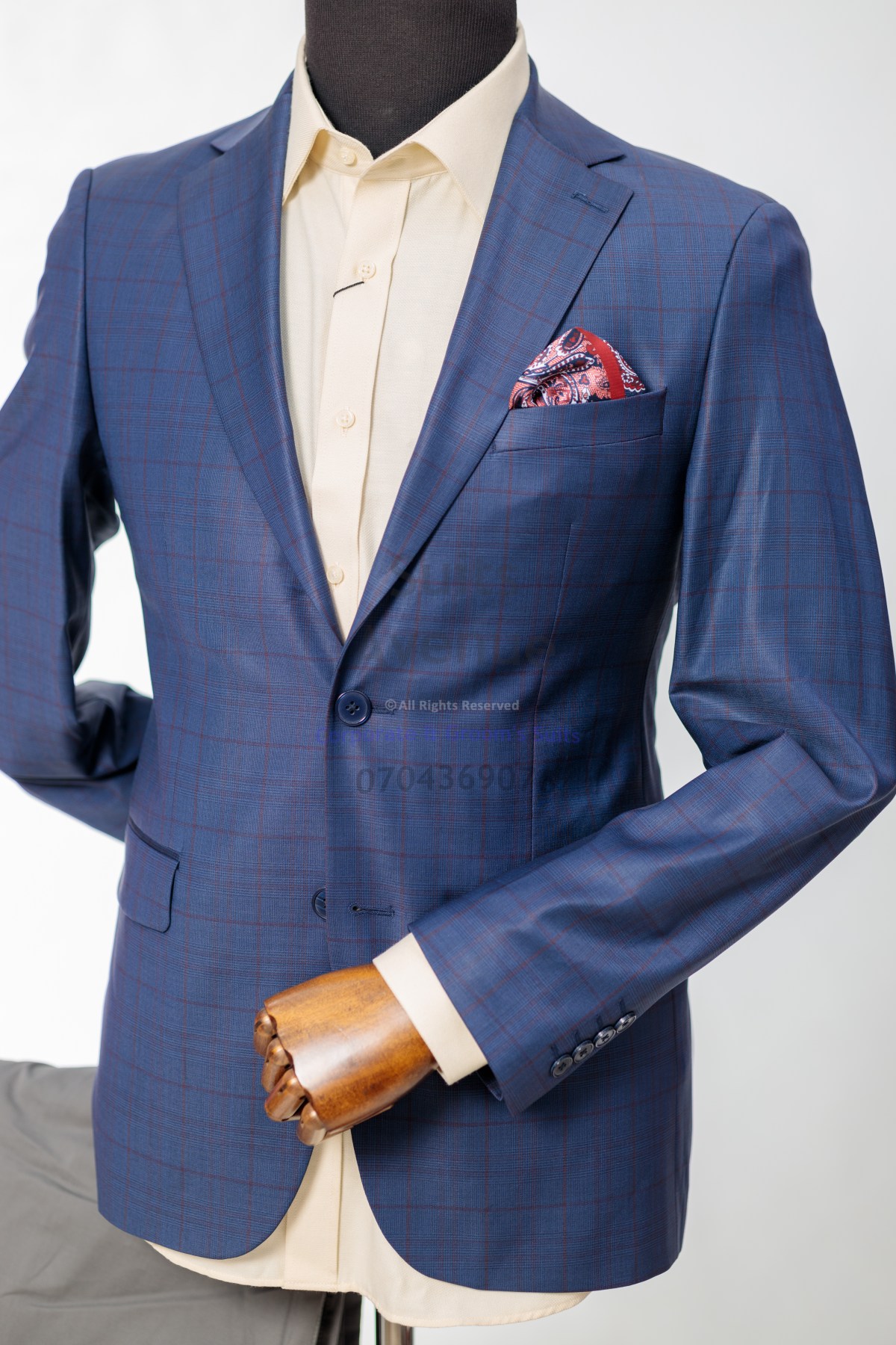 Luxury Italian Blazer Men: Kampala’s Wedding Style Upgrade