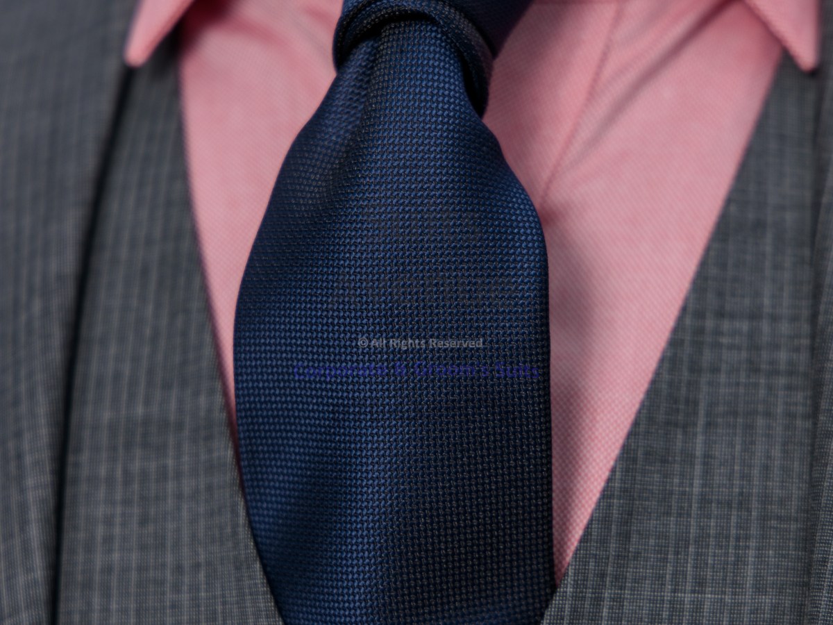 What Is the Dress Code in Uganda? Office Wool Suits Guide in Kampala